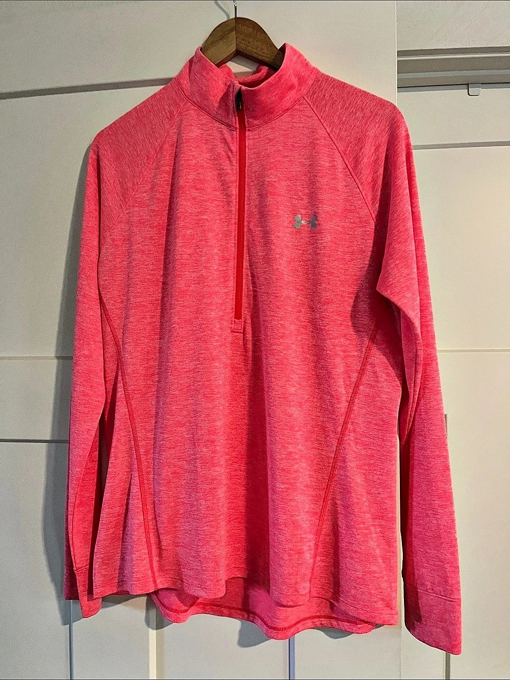 Under Armour Locker Lite 1/4 Zip Athletic Pullover in Pink